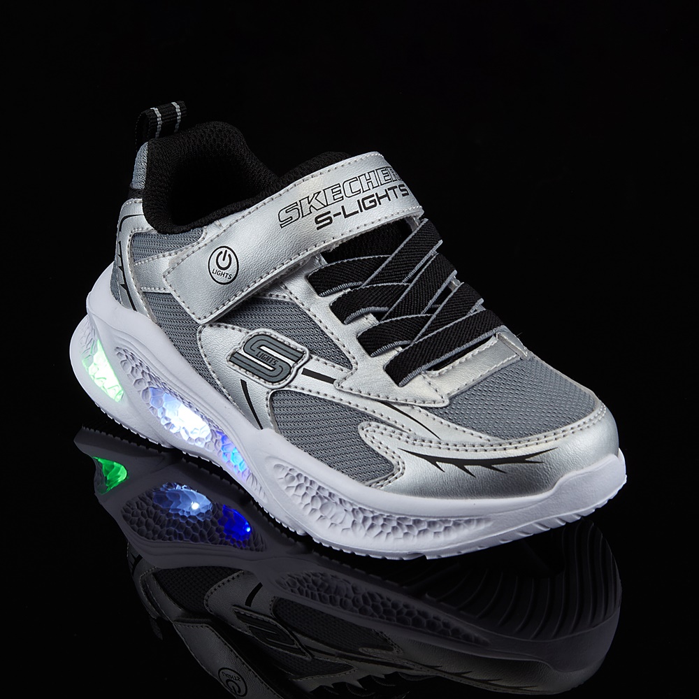 스케쳐스 메테오 라이츠