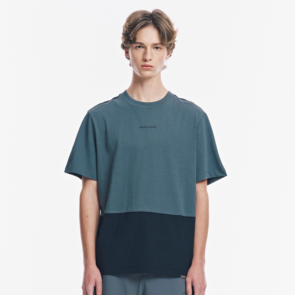 [스케쳐스 어패럴] 남성 우븐+니트 믹스 하이브리드 반팔 티셔츠