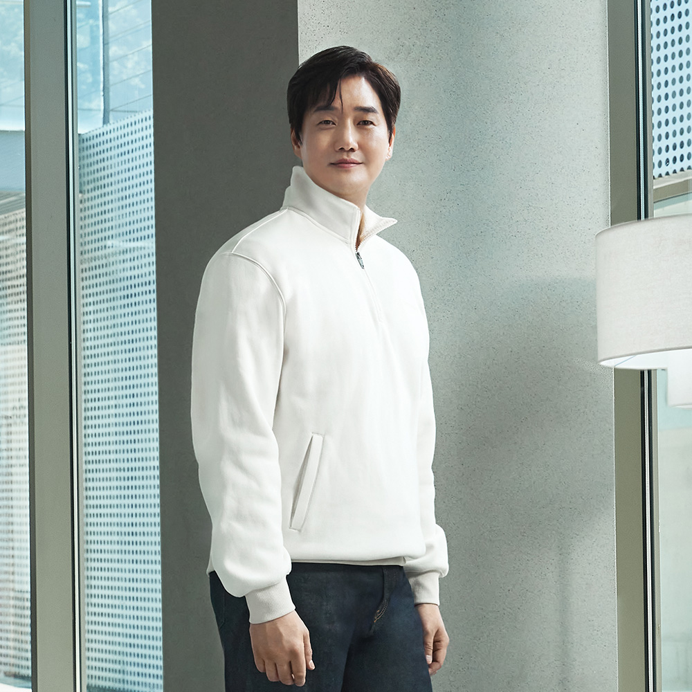 [유지태 착용/스케쳐스 어패럴] 남성 사각기모 배색 하프 반집업 풀오버