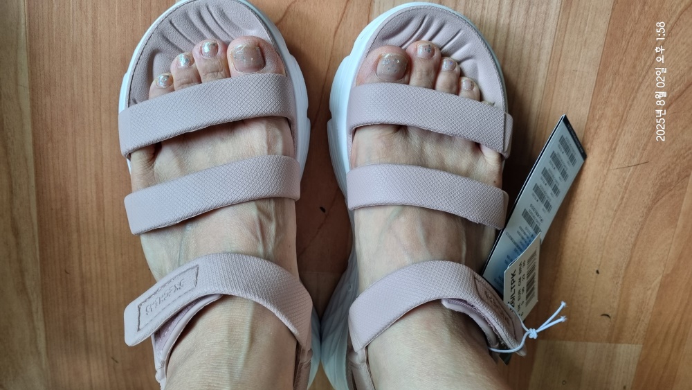 review_202508021638520_4200.jpg
